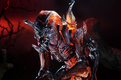 Aliens Action Figure Rhino Alien (Kenner Tribute) 25 cm --- DAMAGED PACKAGING