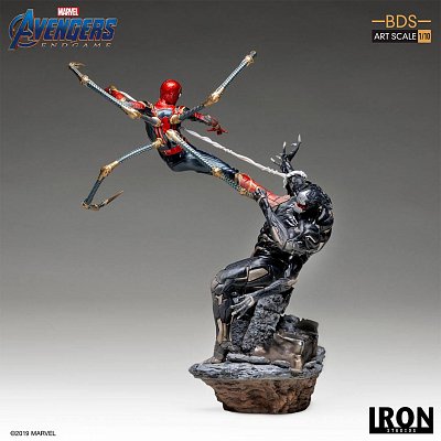 Avengers: Endgame BDS Art Scale Statue 1/10 Iron Spider vs Outrider 36 cm --- DAMAGED PACKAGING