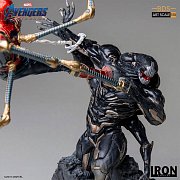 Avengers: Endgame BDS Art Scale Statue 1/10 Iron Spider vs Outrider 36 cm --- DAMAGED PACKAGING