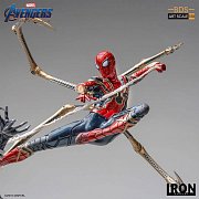 Avengers: Endgame BDS Art Scale Statue 1/10 Iron Spider vs Outrider 36 cm --- DAMAGED PACKAGING