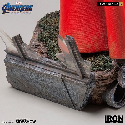 Avengers: Endgame Legacy Replica Statue 1/4 Thor 61 cm