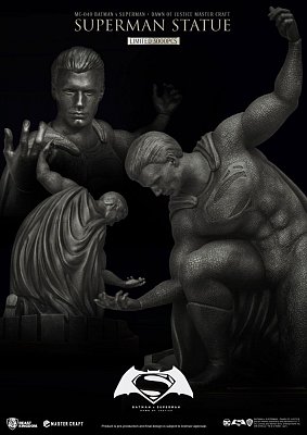 Batman v Superman Dawn Of Justice Master Craft Statue Superman 40 cm - Damaged packaging