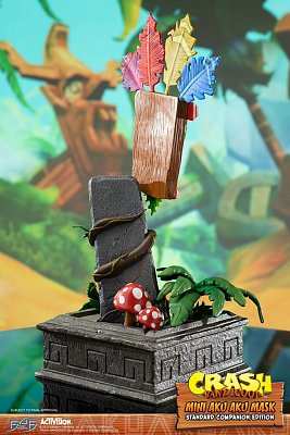 Crash Bandicoot Statue Mini Aku Aku Mask 40 cm