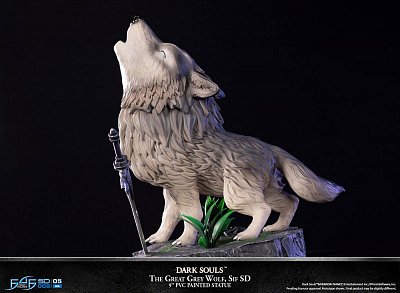 Dark Souls PVC SD Statue The Great Grey Wolf Sif 22 cm