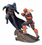 DC Comics Battle Statue Batman vs. Deathstroke 30 cm --- DAMAGED PACKAGING