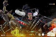 DC Comics Diorama 1/6 Lobo by Ivan Reis 38 cm --- DAMAGED PACKAGING