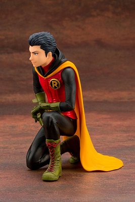 DC Comics Ikemen PVC Statue 1/7 Damian Robin 13 cm --- DAMAGED PACKAGING