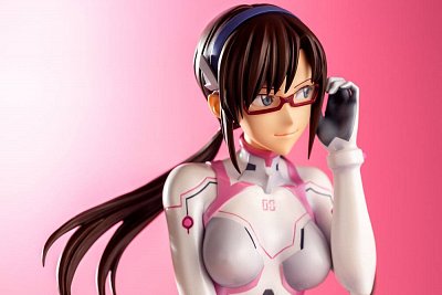 Evangelion 4 PVC Statue 1/6 Mari Makinami Illustrious White Plugsuit Ver. 24 cm