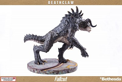 Fallout Statue 1/4 Deathclaw 71 cm - Severely damaged packaging