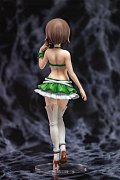 Girls und Panzer der Film x Pacific Racing Team Statue 1/5 Maho Nishizumi Race Queen Ver. 31 cm