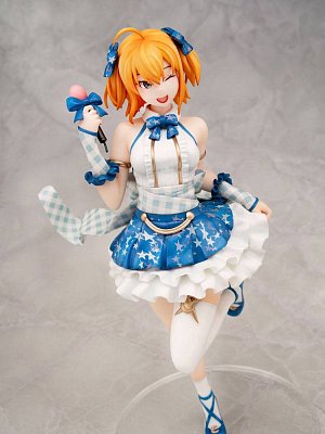 Iyapan PVC Statue 1/7 Yuina 24 cm