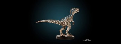 Jurassic World Fallen Kingdom Statue 1/1 Baby Blue 61 cm