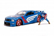 Marvel Hollywood Rides Diecast Model 1/24 2006 Ford Mustang GT with Captain America Figure --- DAMAGED PACKAGING