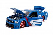 Marvel Hollywood Rides Diecast Model 1/24 2006 Ford Mustang GT with Captain America Figure --- DAMAGED PACKAGING