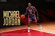 NBA Collection Real Masterpiece Action Figure 1/6 Michael Jordan Barcelona \'92 Limited Edition 30 cm