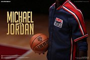 NBA Collection Real Masterpiece Action Figure 1/6 Michael Jordan Barcelona \'92 Limited Edition 30 cm