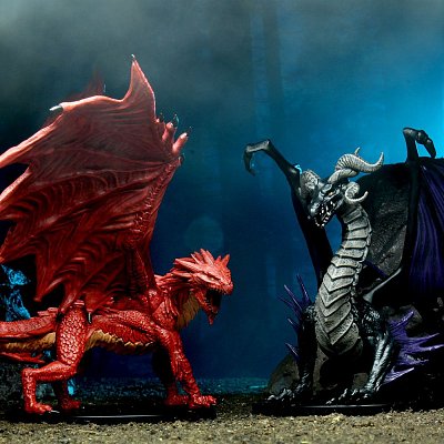 Pathfinder Battles City of Lost Omens pre-painted Premium Miniatures 2-Pack Adult Red & Black Dragon --- DAMAGED PACKAGING