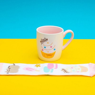 Pusheen Sock in a Mug Gold