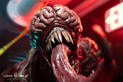 Resident Evil Life-Size Bust 1/1 Licker 50 cm