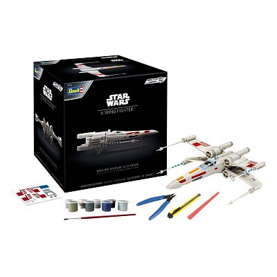 Star Wars Advent Calendar X-Wing Fighter - Severely damaged packaging