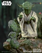 Star Wars Episode V Legacy Replica Statue 1/4 Yoda 30 cm --- DAMAGED PACKAGING