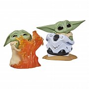 Star Wars Mandalorian Bounty Collection Figure 2-Pack The Child Helmet Hiding & Stopping Fire
