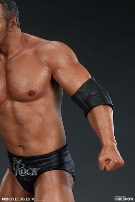WWE Statue 1/4 The Rock 71 cm