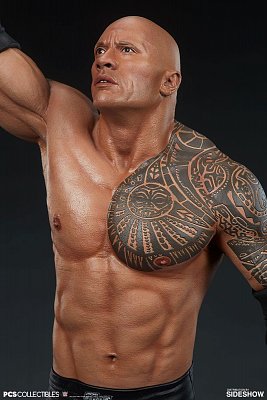 WWE Statue 1/4 The Rock 71 cm