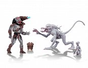 Alien & Predator Classics Action Figures 14 cm Assortment (8)
